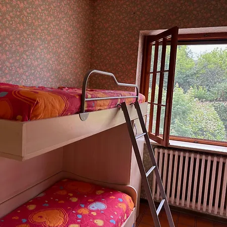 Casa Moncestino Vakantiehuis *
